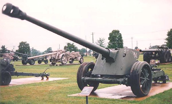 World War 2 Guns And Weapons. WORLD WAR 2 GUNS AND WEAPONS